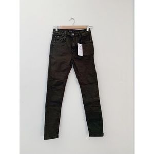 Bershka Jeans Medium Rise Super Skinny runs small